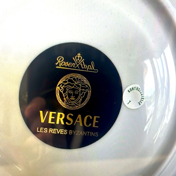 New Versace Byzantine Dreams Soup Cup & Saucer Rosenthal - Picture 8 of 9